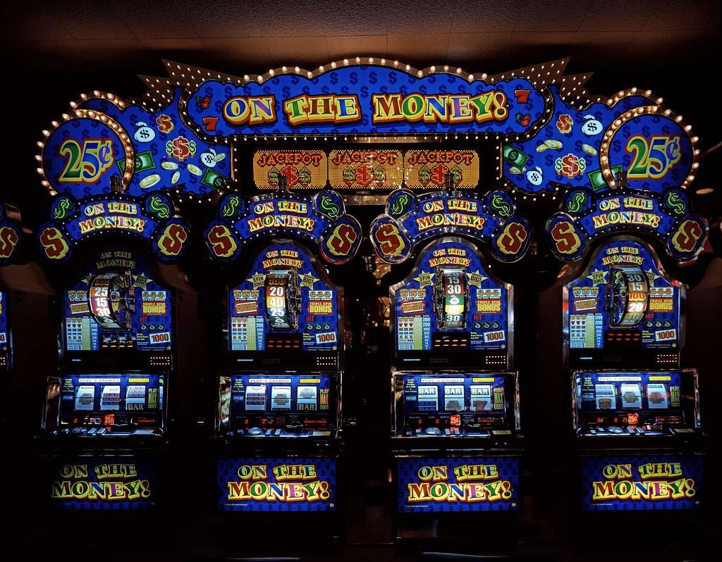 play slots online real money no download